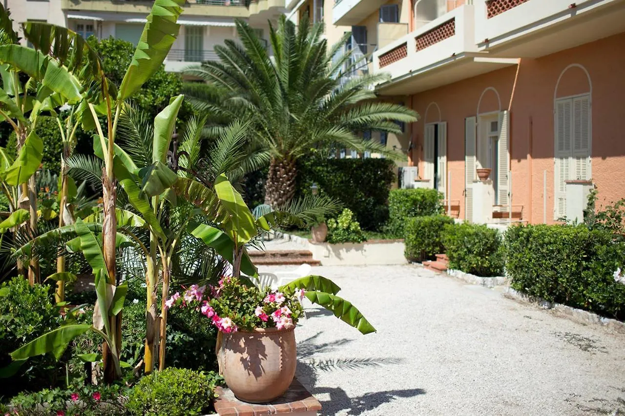 Hotel Provencal Villefranche-sur-Mer