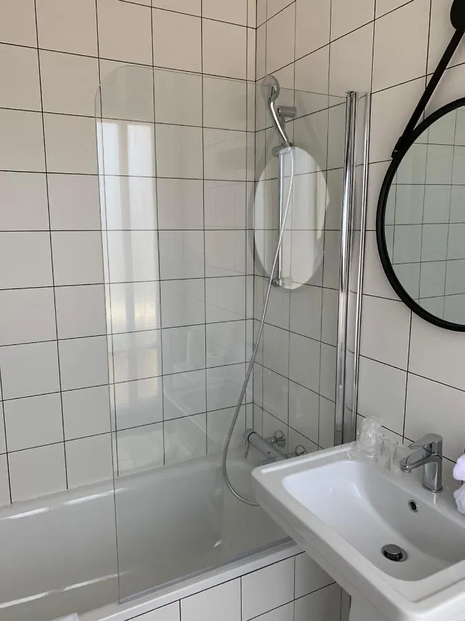 Hotel Provencal Villefranche-sur-Mer 3*,